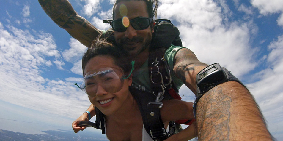 People who skydive