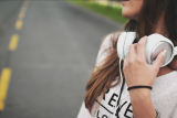 Music while skydiving